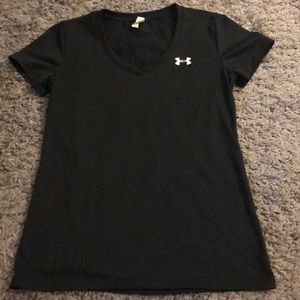 Dry fit under armour top
